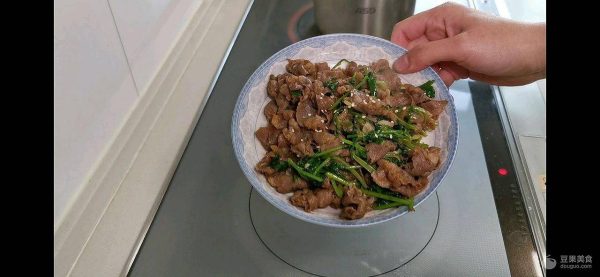香菜炒羊肉卷的做法窍门