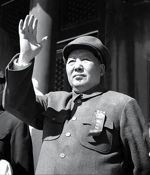 49年毛主席定都北京，是哪一位高人在背后指点？如今看来确实高明