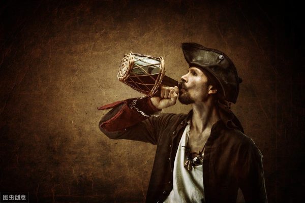 为什么海盗喜欢朗姆酒（为什么朗姆酒被誉为海盗之酒?）