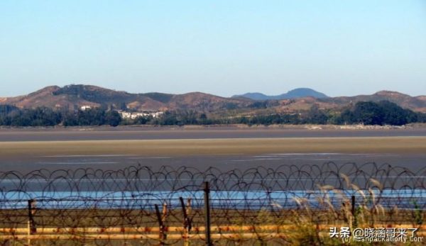 朝鲜“脱北者”是如何穿越朝韩边境的？