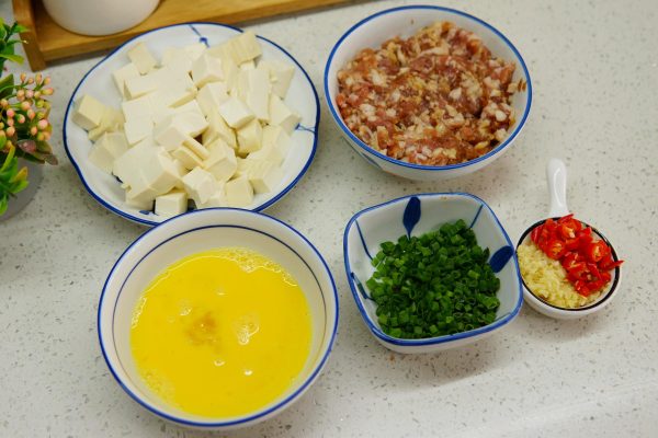 鸡蛋肉沫烩豆腐怎么做正宗
