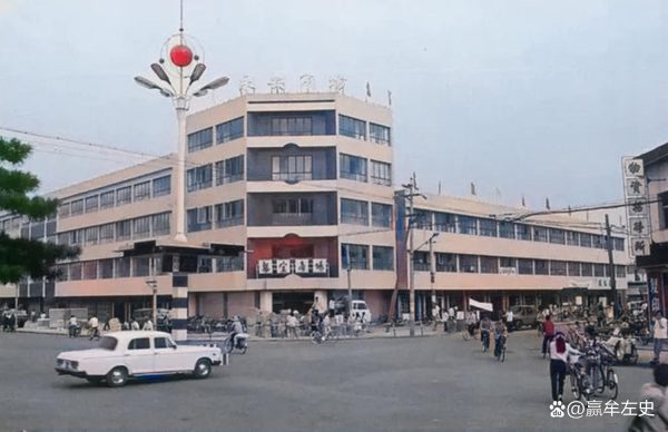 老照片：80年代的山西吕梁，永宁桥、贺昌中学、影剧院、吕梁饭店