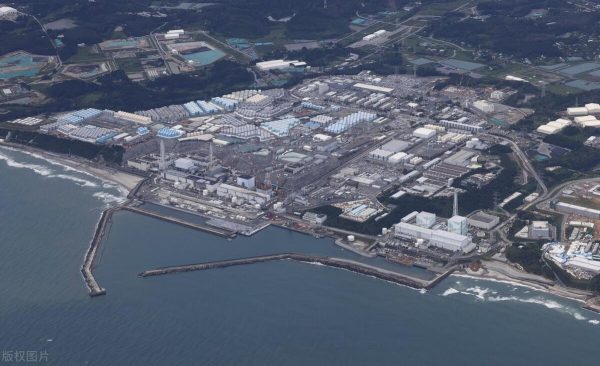 日本政府正式决定在2023年将福岛核污水排放入海