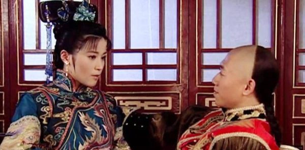 清朝最长寿妃子，15岁刚入宫就被康熙宠幸，乾隆还亲自帮她过生日