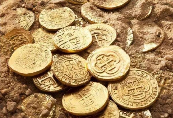 罗马帝国的币制改革的背景与条件是什么？