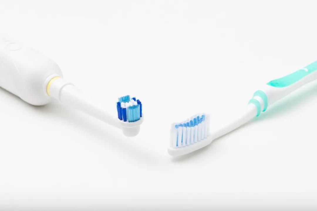 电动牙刷和普通牙刷有什么不同？