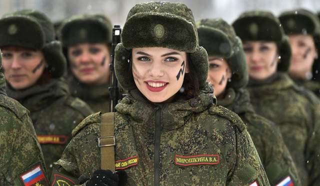 漂亮的俄罗斯女兵，为什么退役后难结婚？
