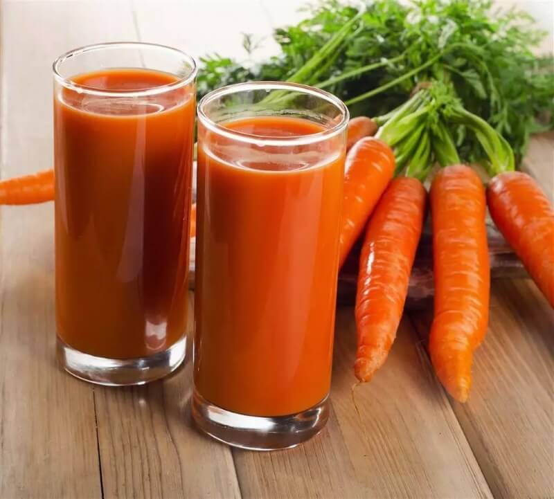 生红萝卜汁对身体有很多好处，你知道吗？