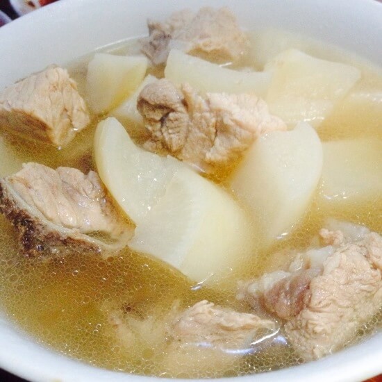 排骨炖豆腐正宗做法 海带排骨汤可以加热吗？