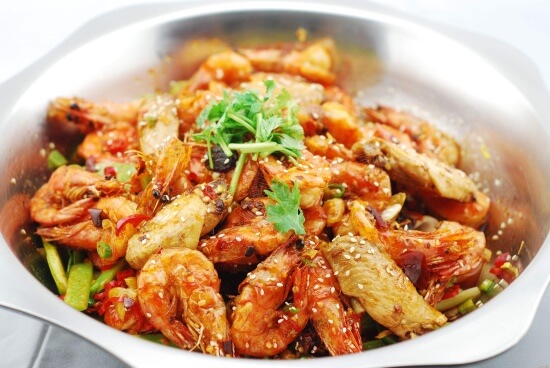 香辣干锅虾怎么做 香辣干锅虾有什么营养