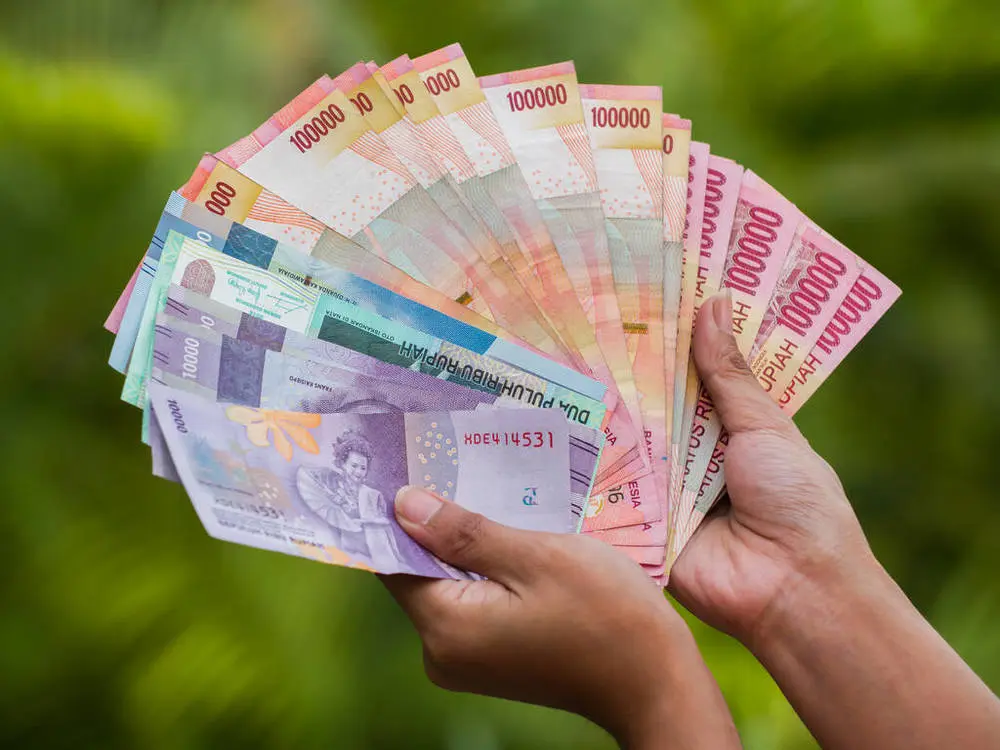 去印尼打工一个月多少钱（去印尼打工要注意什么）