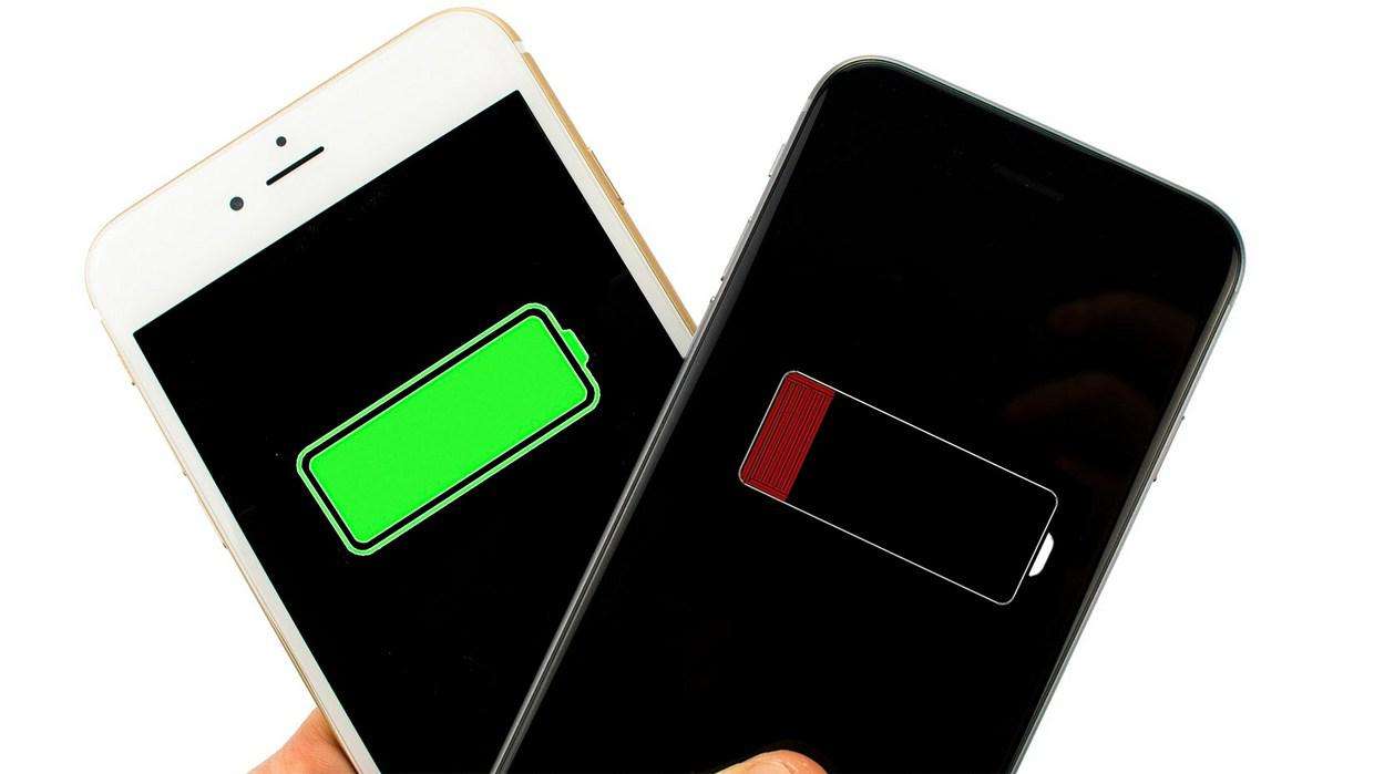 知识点-手机边充电边玩，消耗的电量是来自电池还是充电器呢？